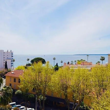 Appartement L'eden - 2 Prs Vue - Clim - Parking *